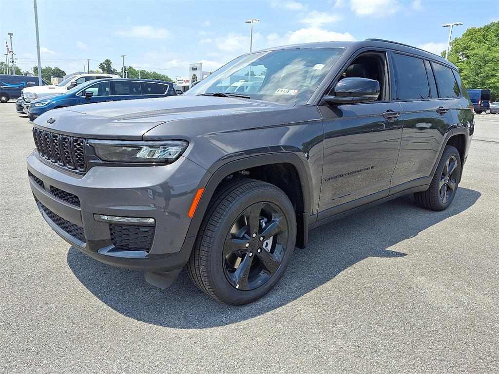 2025 Jeep Grand Cherokee L Limited - Photo 2