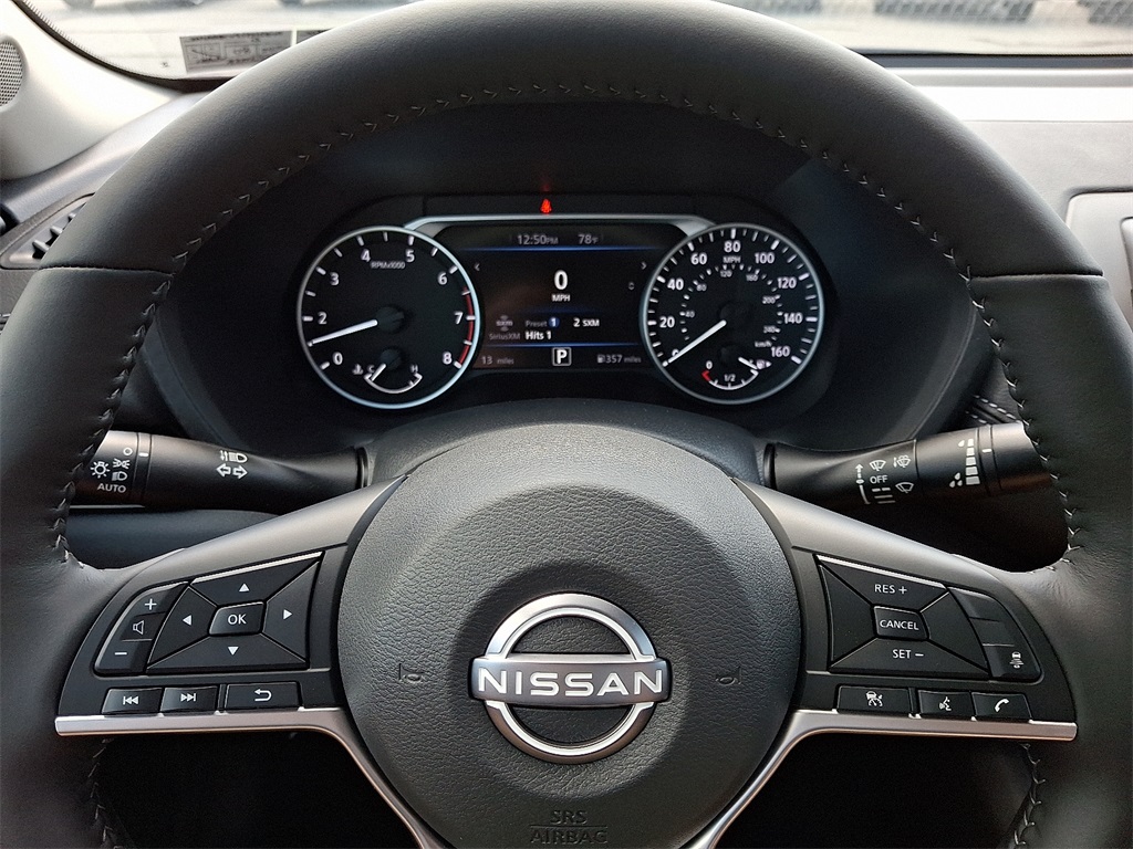 2025 Nissan Sentra SV - Photo 14
