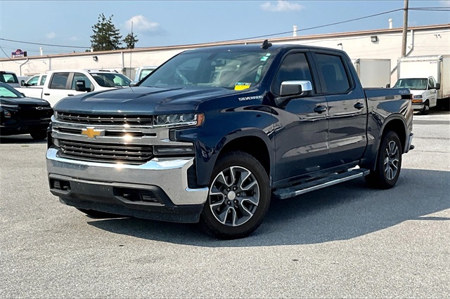 2020 Chevrolet Silverado 1500 LT - Photo 2