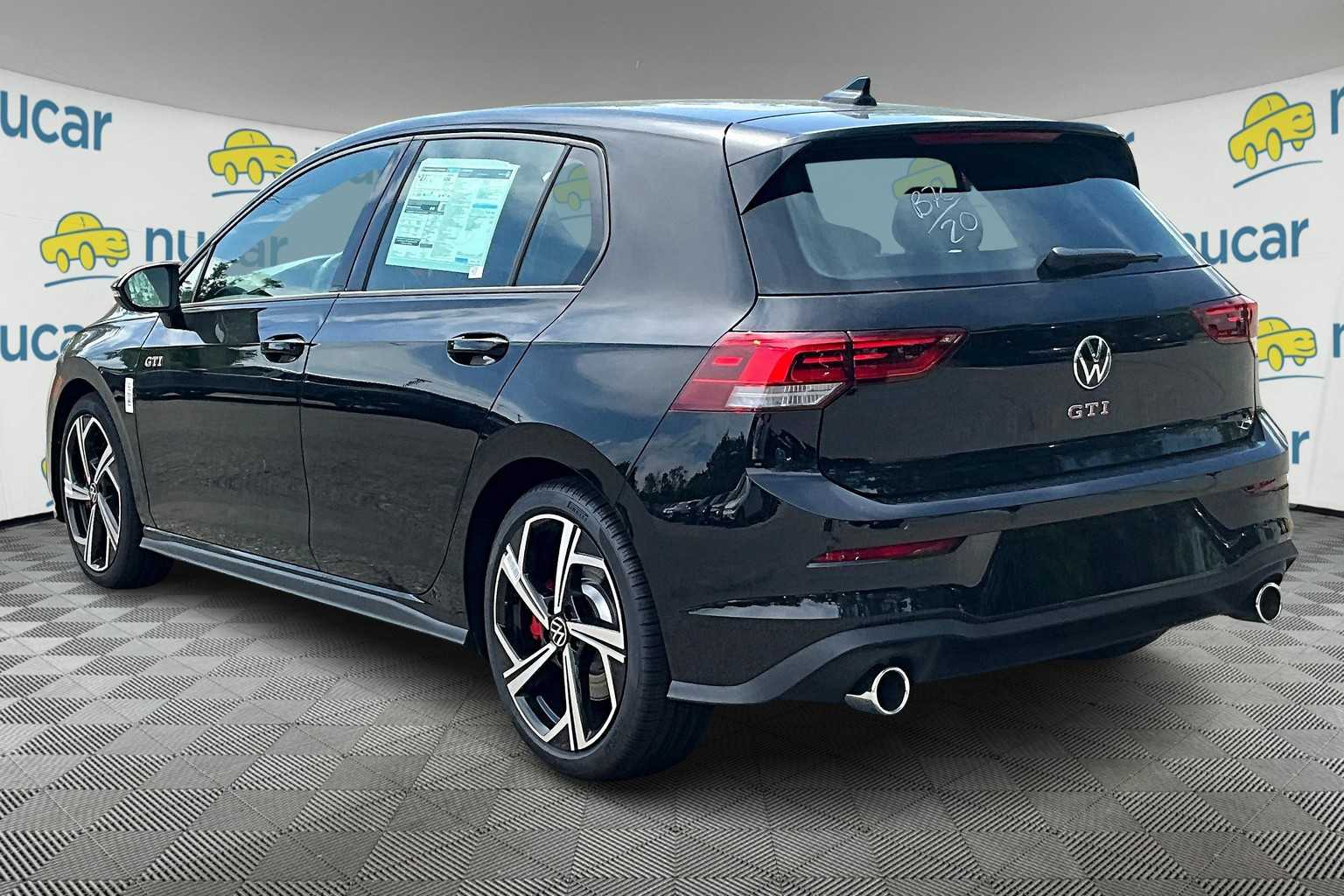 2025 Volkswagen Golf GTI SE - Photo 5