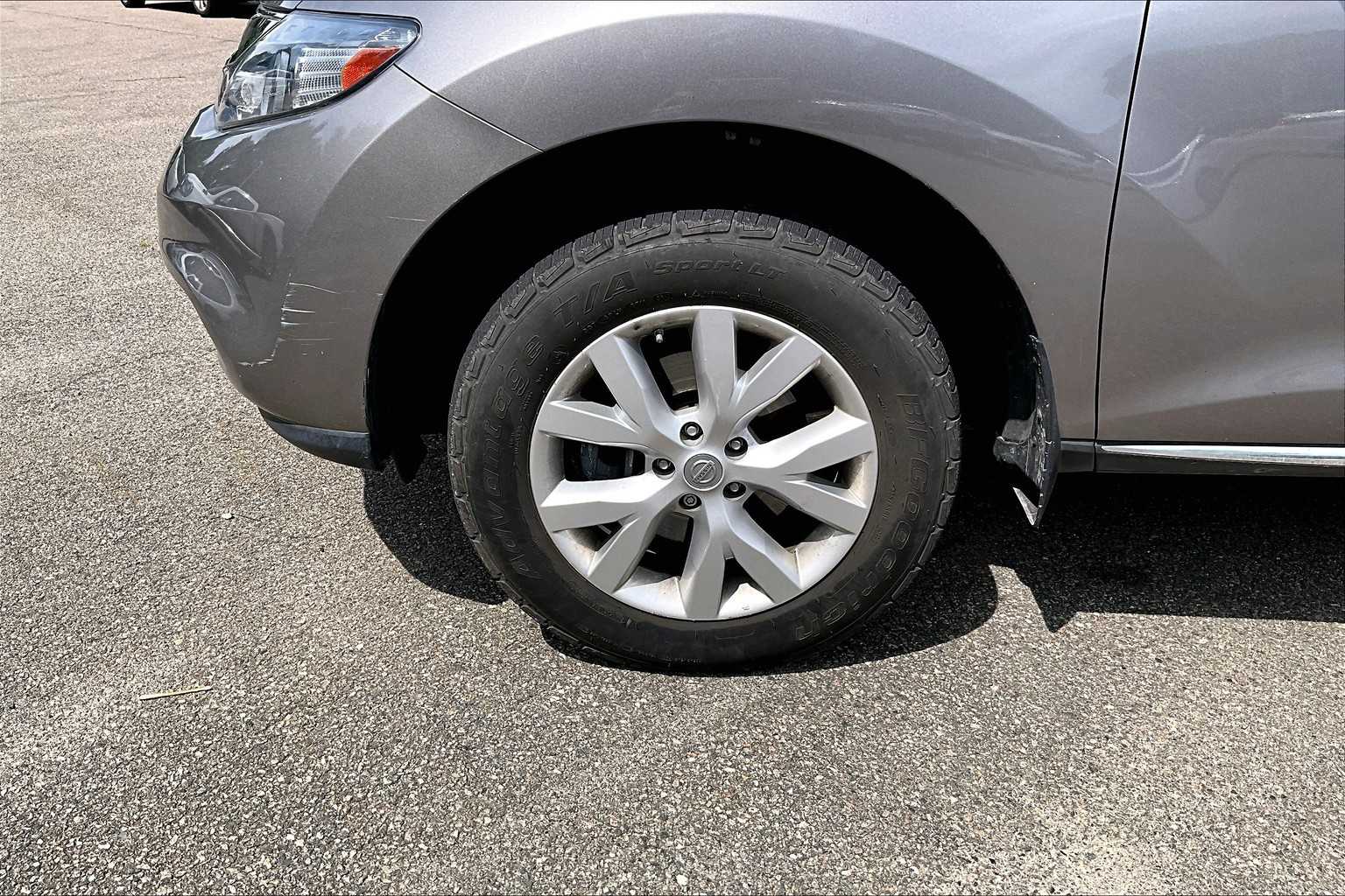 2011 Nissan Murano S - Photo 4