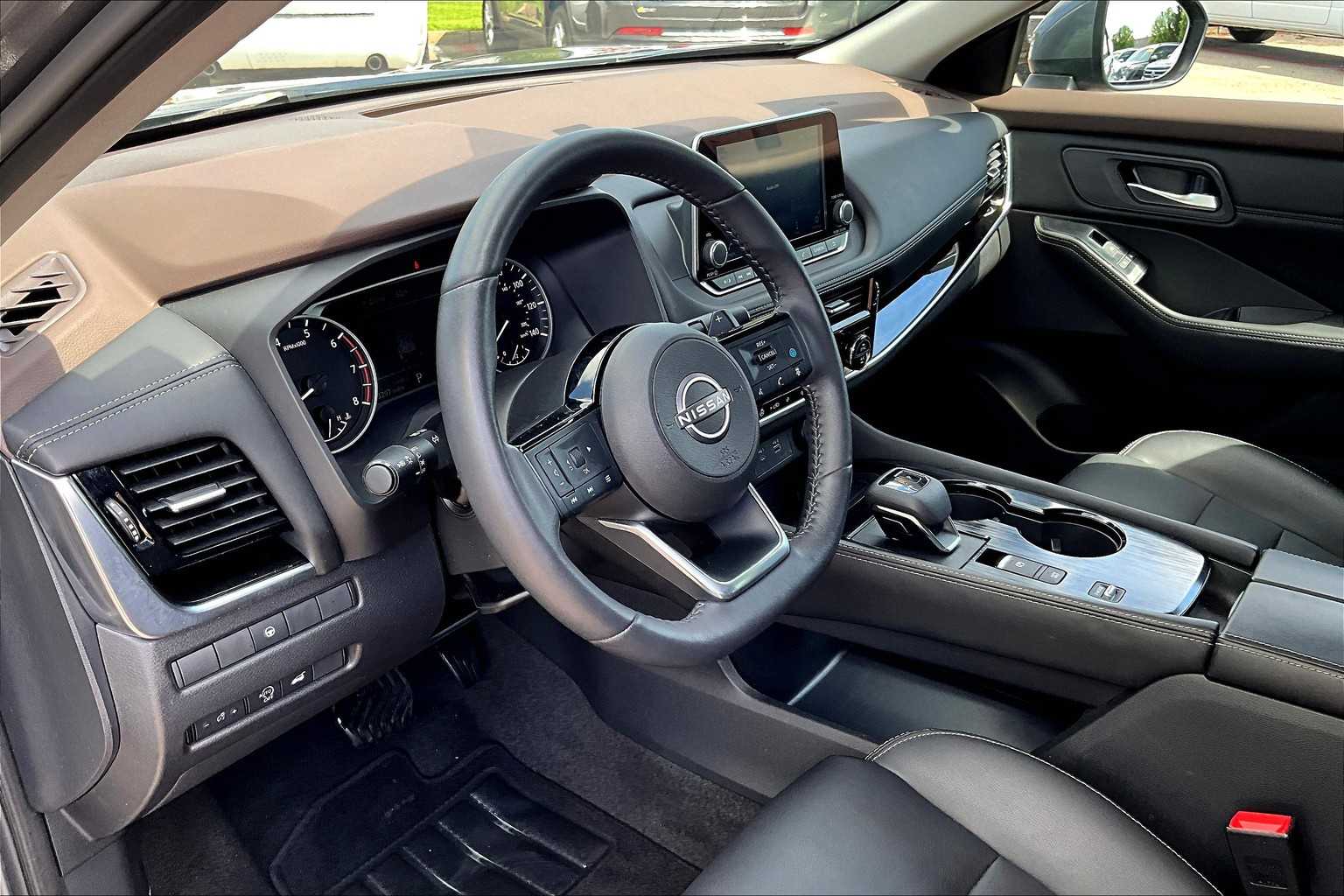 2023 Nissan Rogue SL - Photo 8