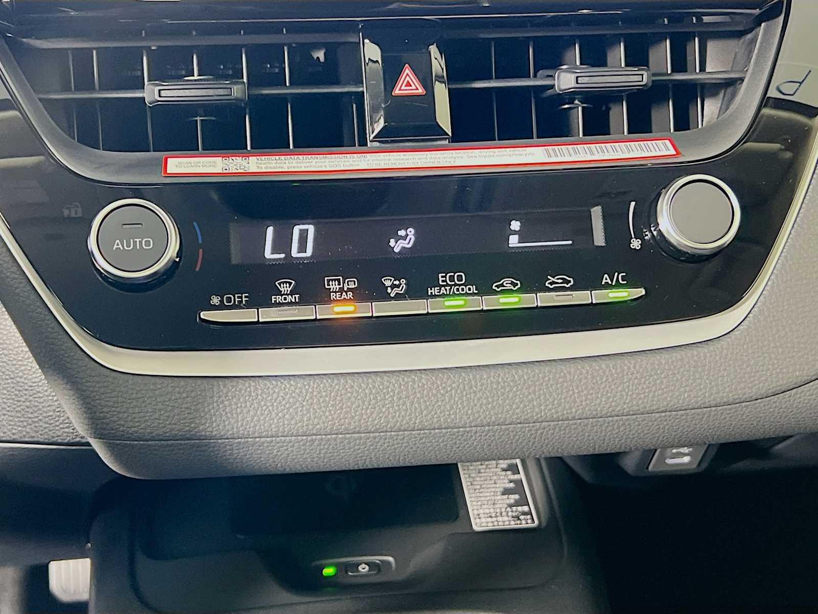 2026 Toyota Corolla Hybrid LE - Photo 10