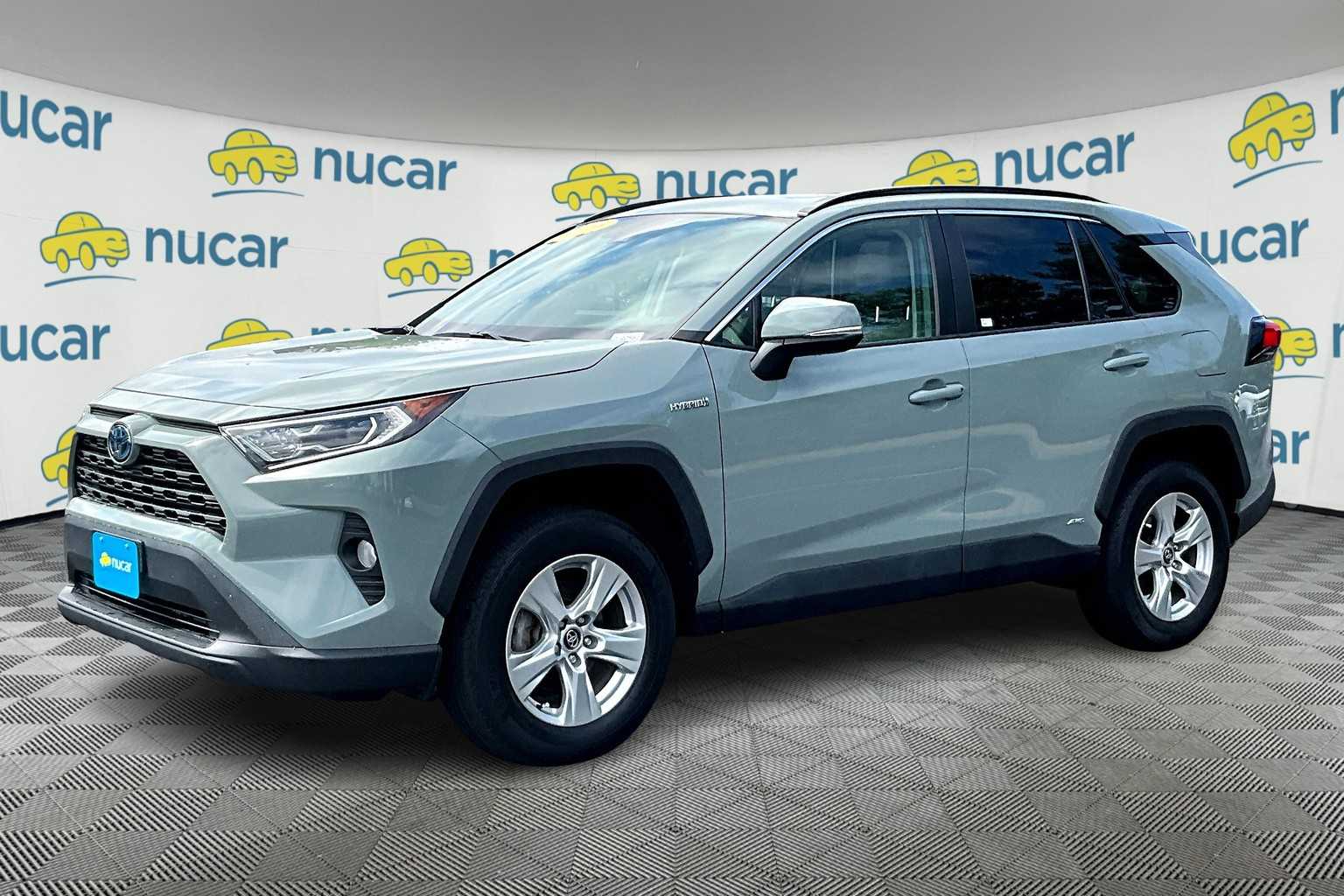 2020 Toyota RAV4 Hybrid XLE - Photo 3