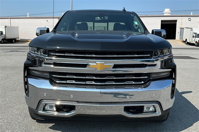 2020 Chevrolet Silverado 1500 LTZ - Photo 4