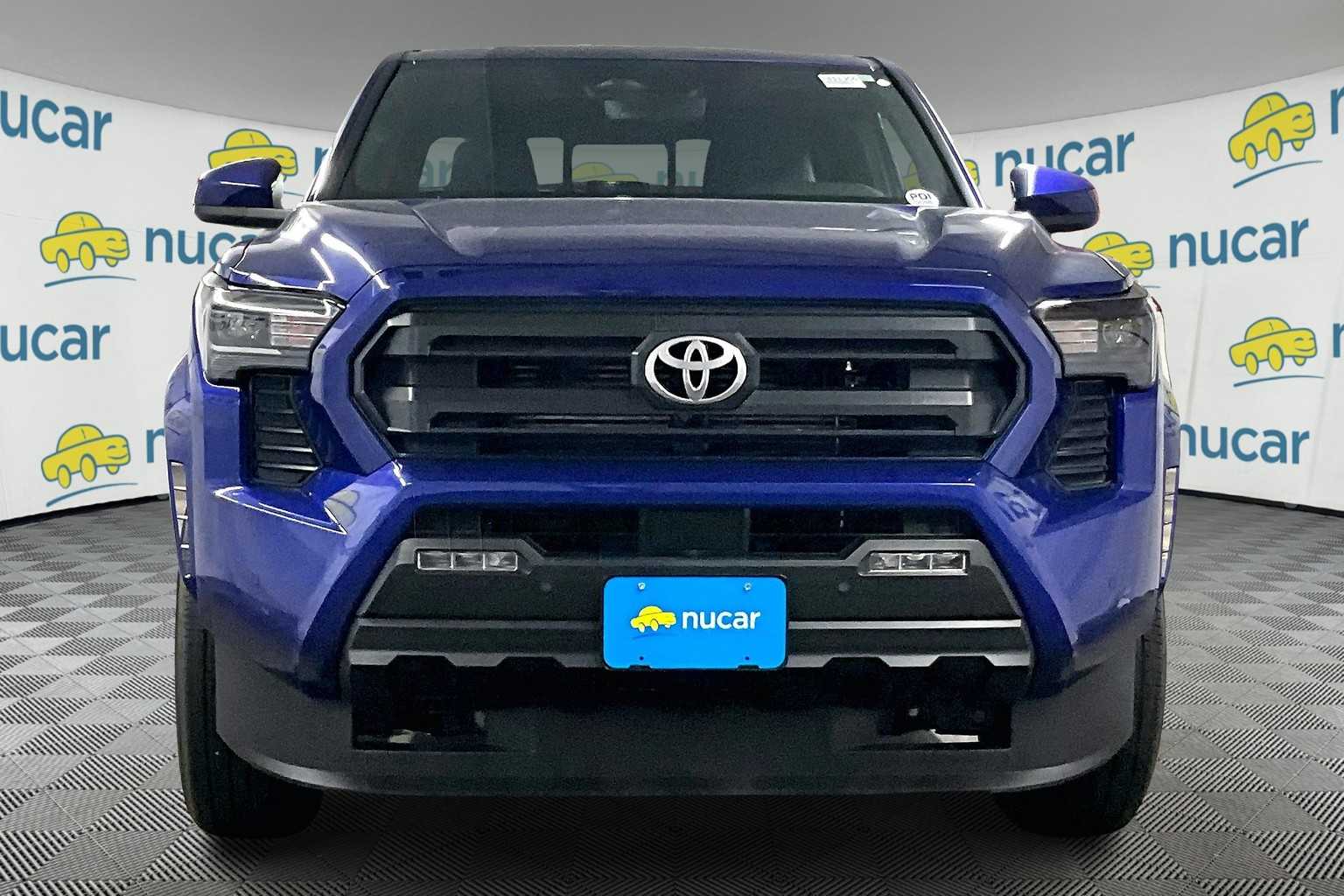 2025 Toyota Tacoma SR5 - Photo 3