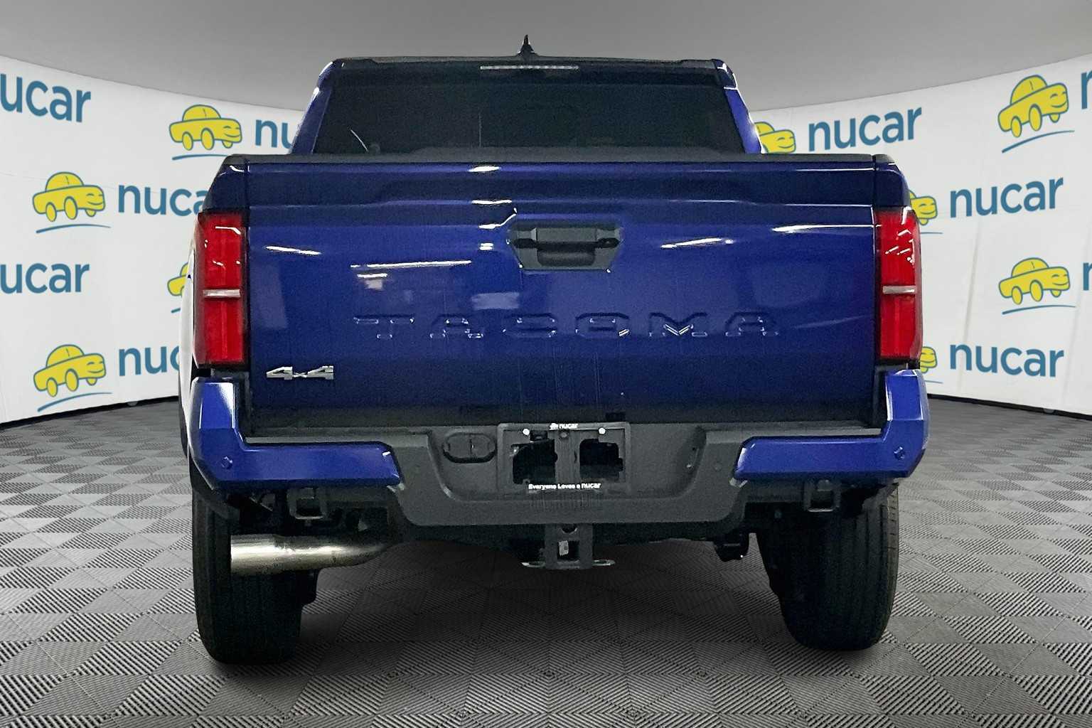 2025 Toyota Tacoma SR5 - Photo 6