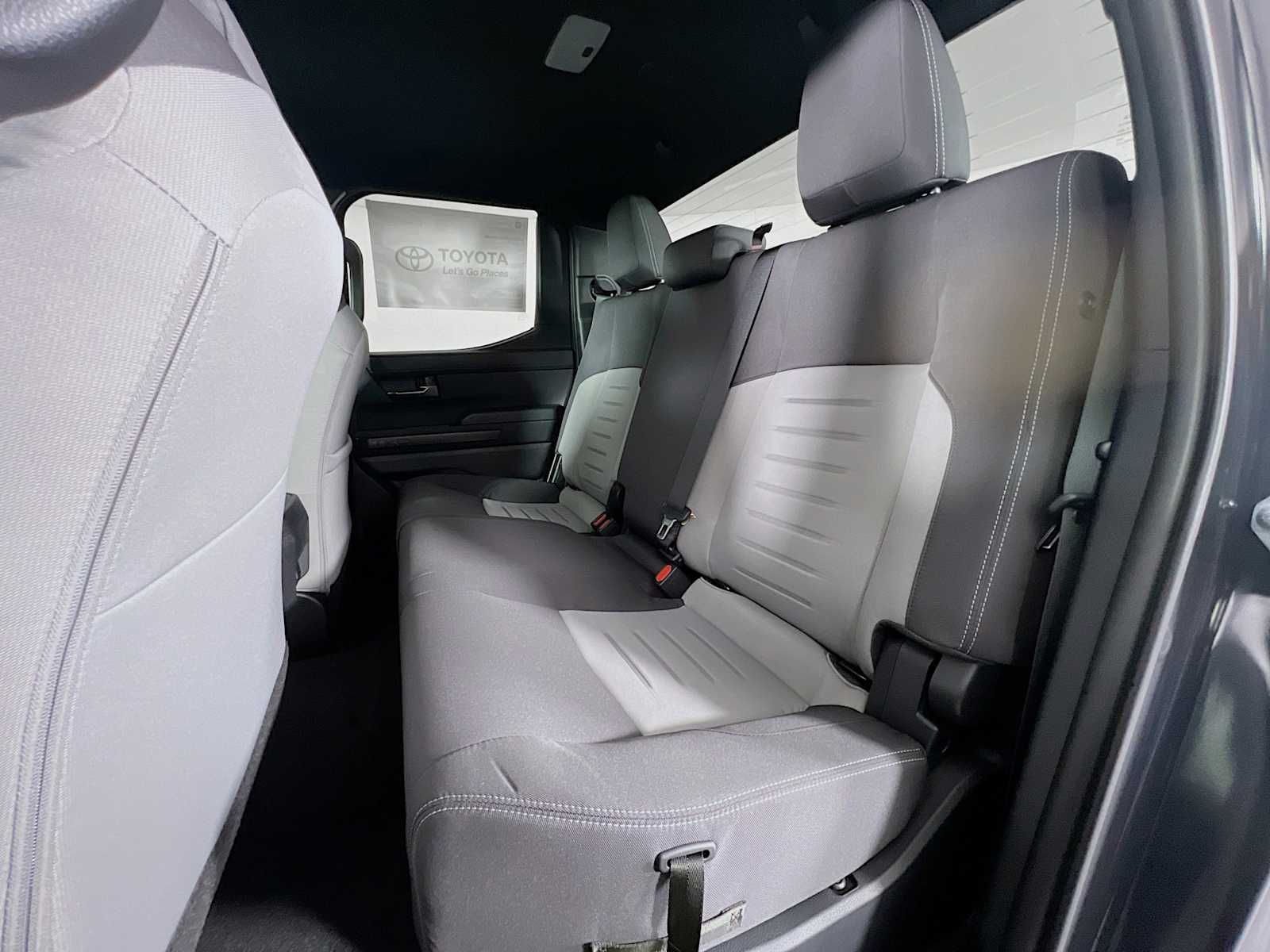 2025 Toyota Tacoma TRD Off Road - Photo 13