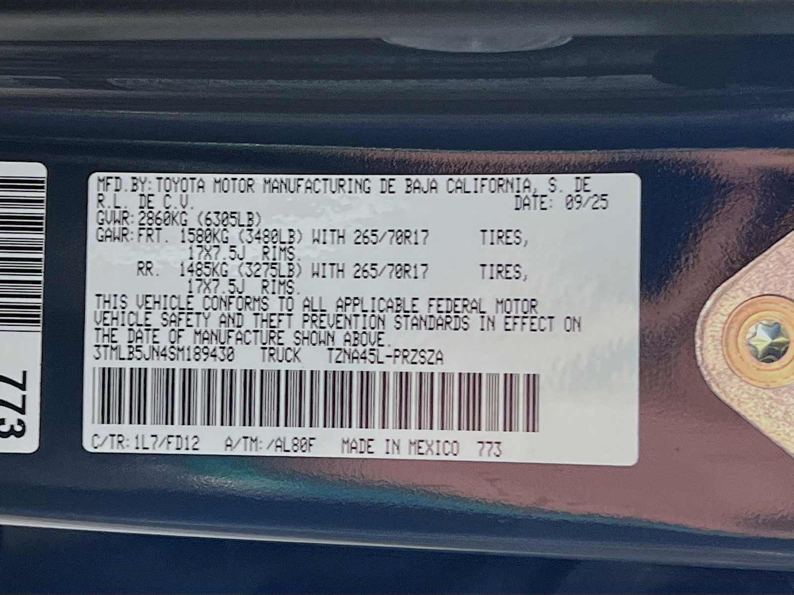 2025 Toyota Tacoma TRD Off Road - Photo 19