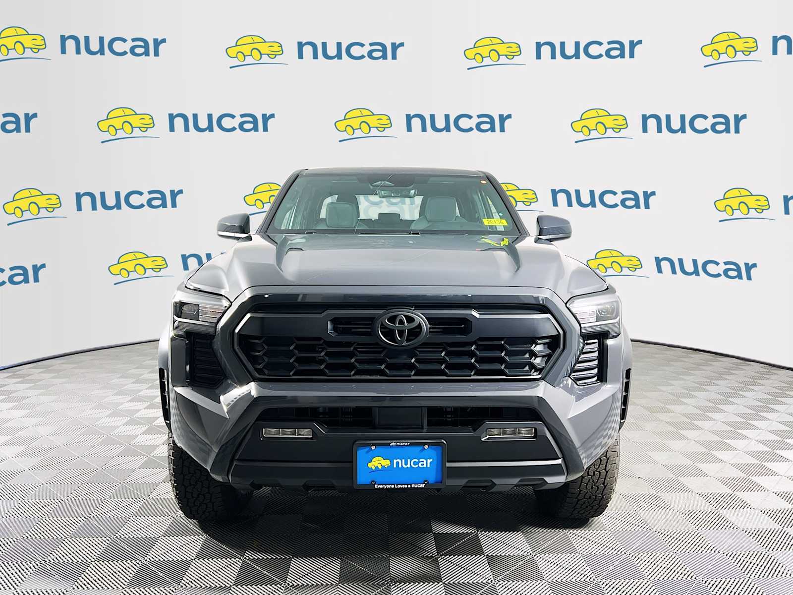 2025 Toyota Tacoma TRD Off Road - Photo 2