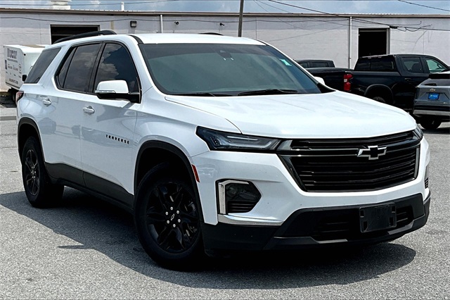 2022 Chevrolet Traverse LT