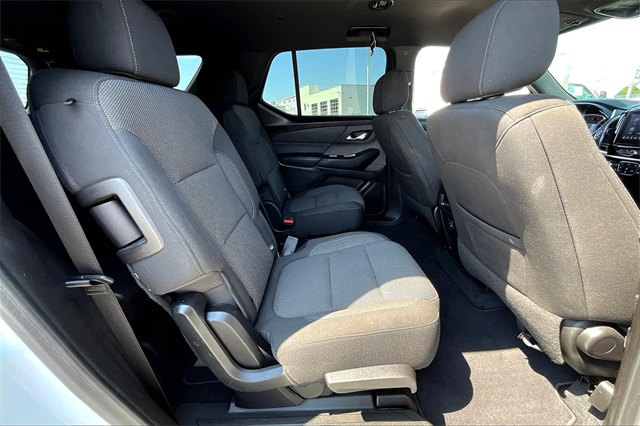 2022 Chevrolet Traverse LT - Photo 15