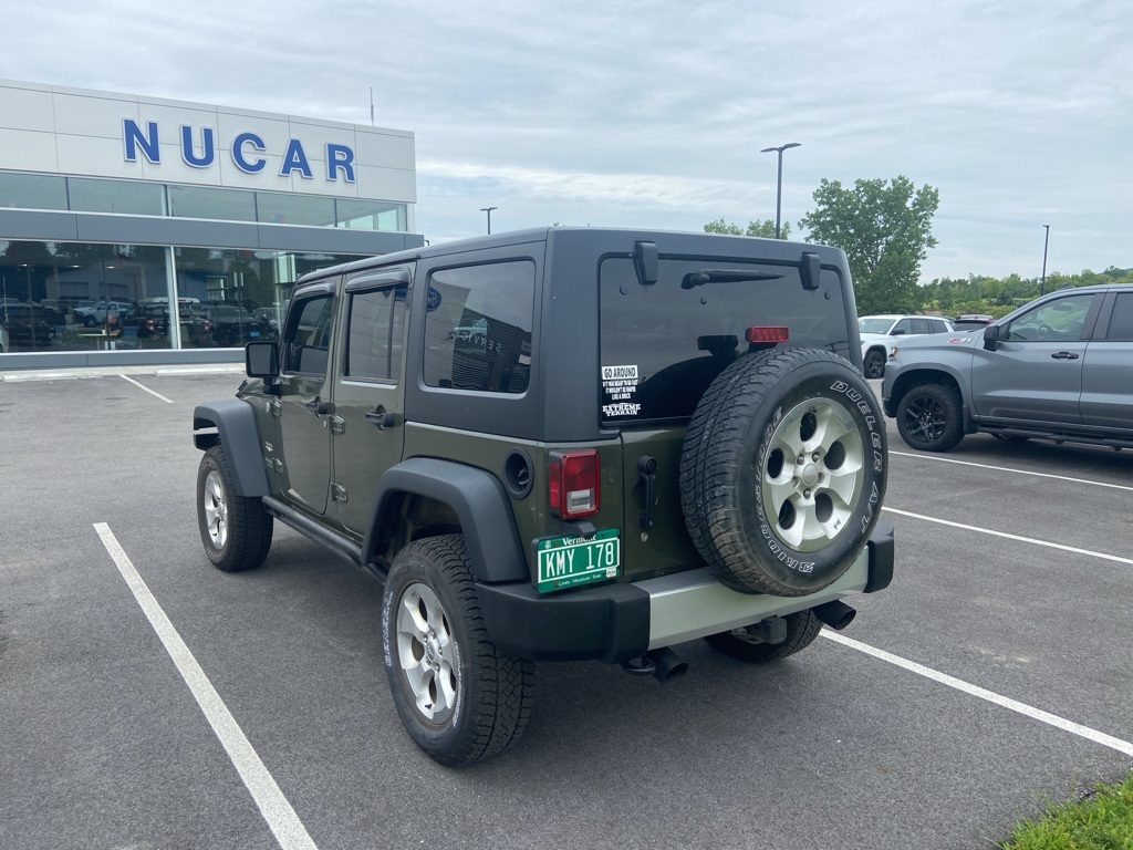 2015 Jeep Wrangler Unlimited Sahara - Photo 3