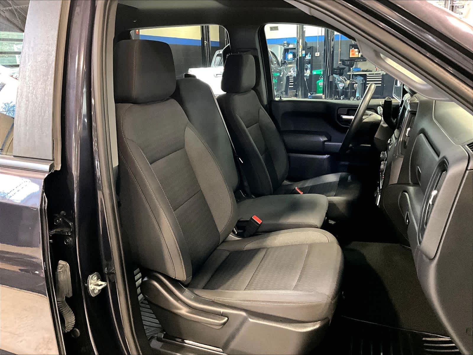 2023 Chevrolet Silverado 1500 Custom - Photo 11