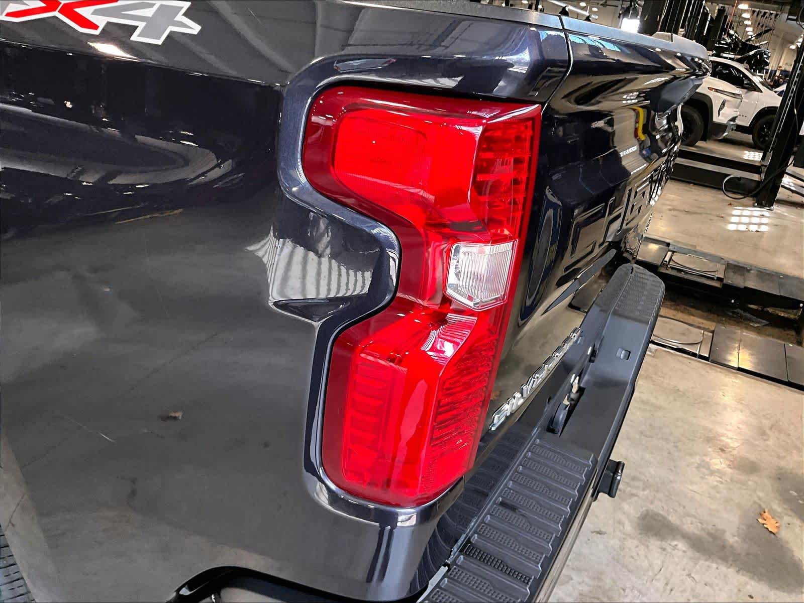 2023 Chevrolet Silverado 1500 Custom - Photo 35