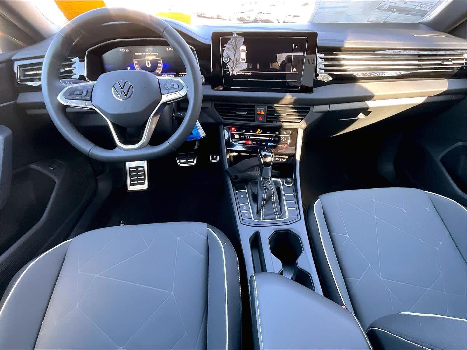 2026 Volkswagen Jetta Sport - Photo 12