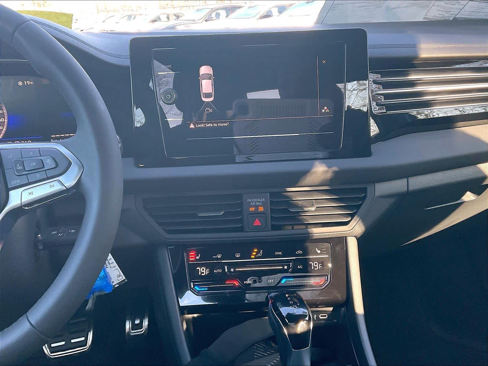 2026 Volkswagen Jetta Sport - Photo 13