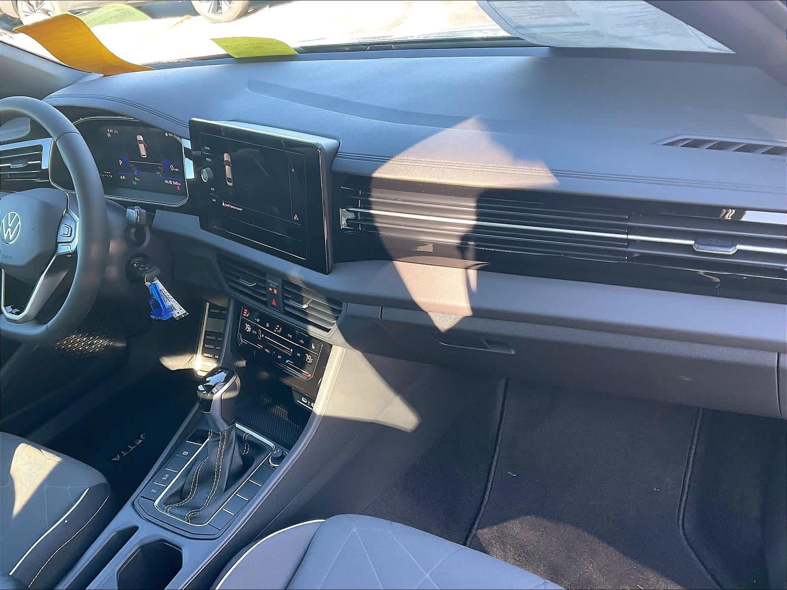 2026 Volkswagen Jetta Sport - Photo 10