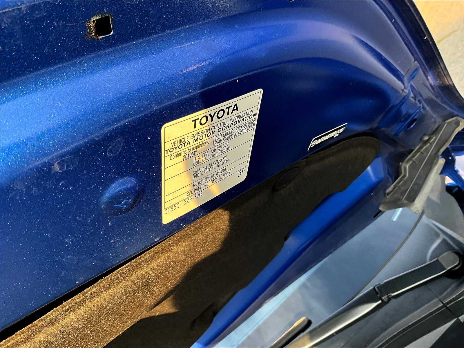 2019 Toyota C-HR XLE - Photo 33