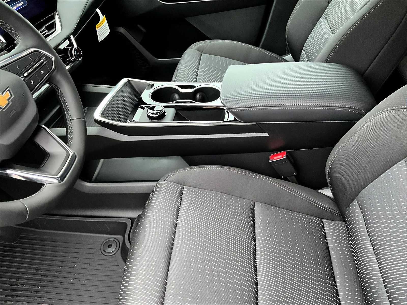 2026 Chevrolet Equinox AWD LT - Photo 14