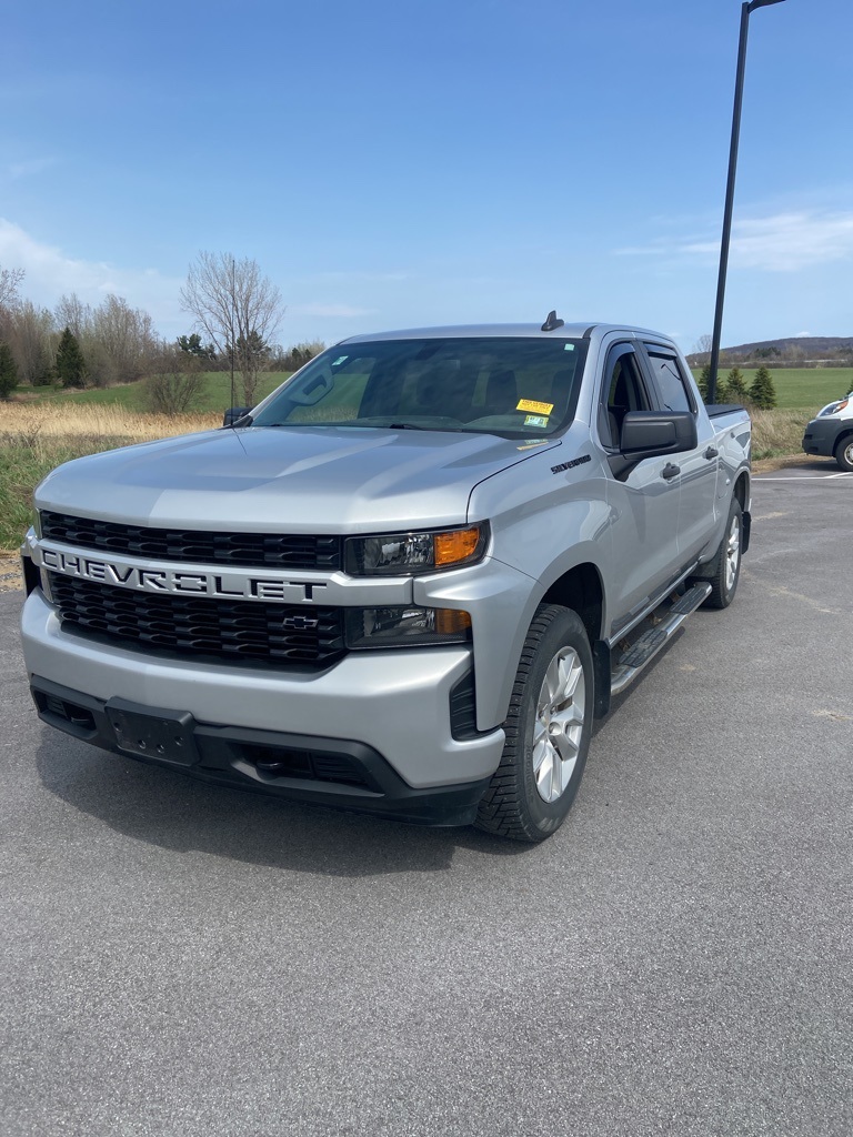 2022 Chevrolet Silverado 1500 LTD Custom - Photo 2