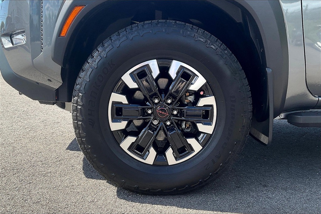 2024 Nissan Frontier PRO-4X - Photo 21