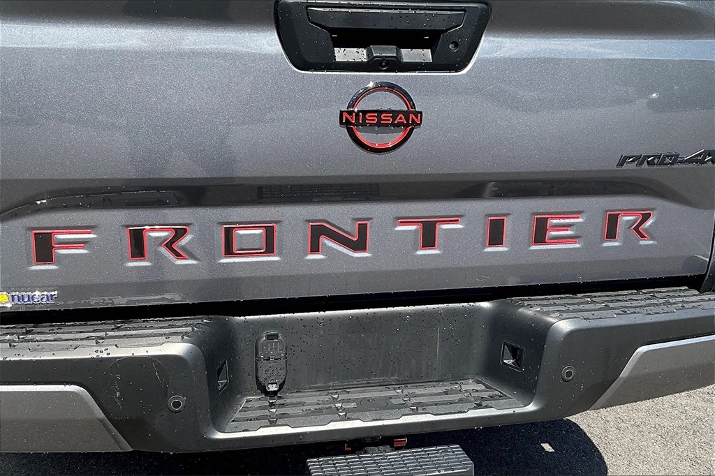 2024 Nissan Frontier PRO-4X - Photo 26