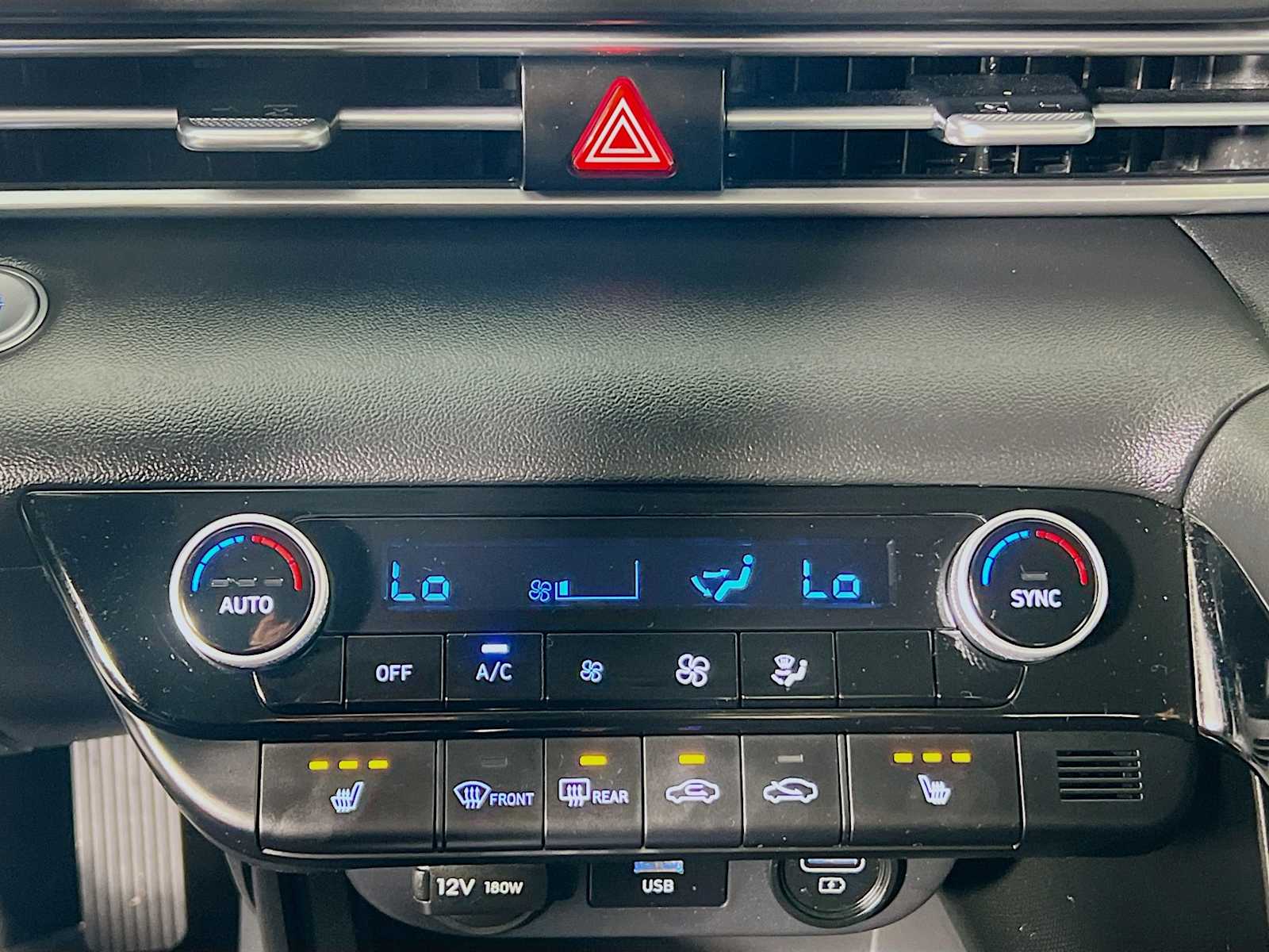 2023 Hyundai Elantra Hybrid Blue - Photo 15