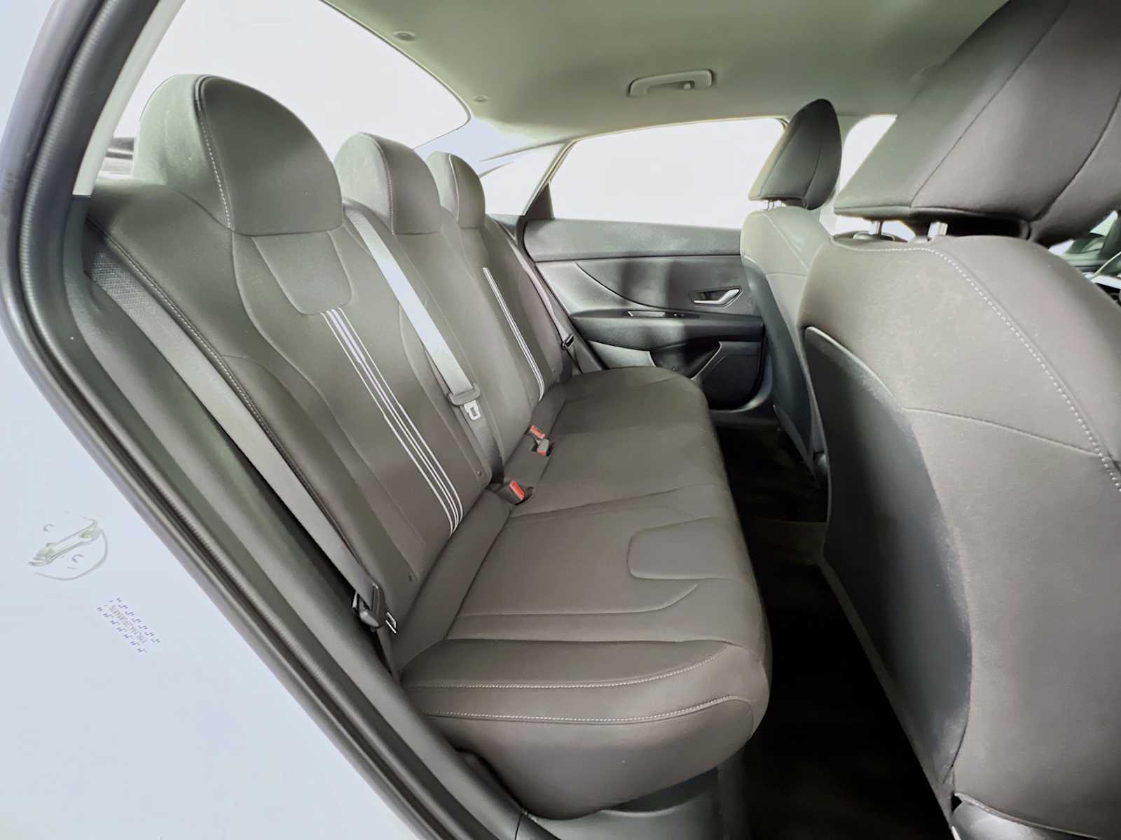 2023 Hyundai Elantra Hybrid Blue - Photo 26