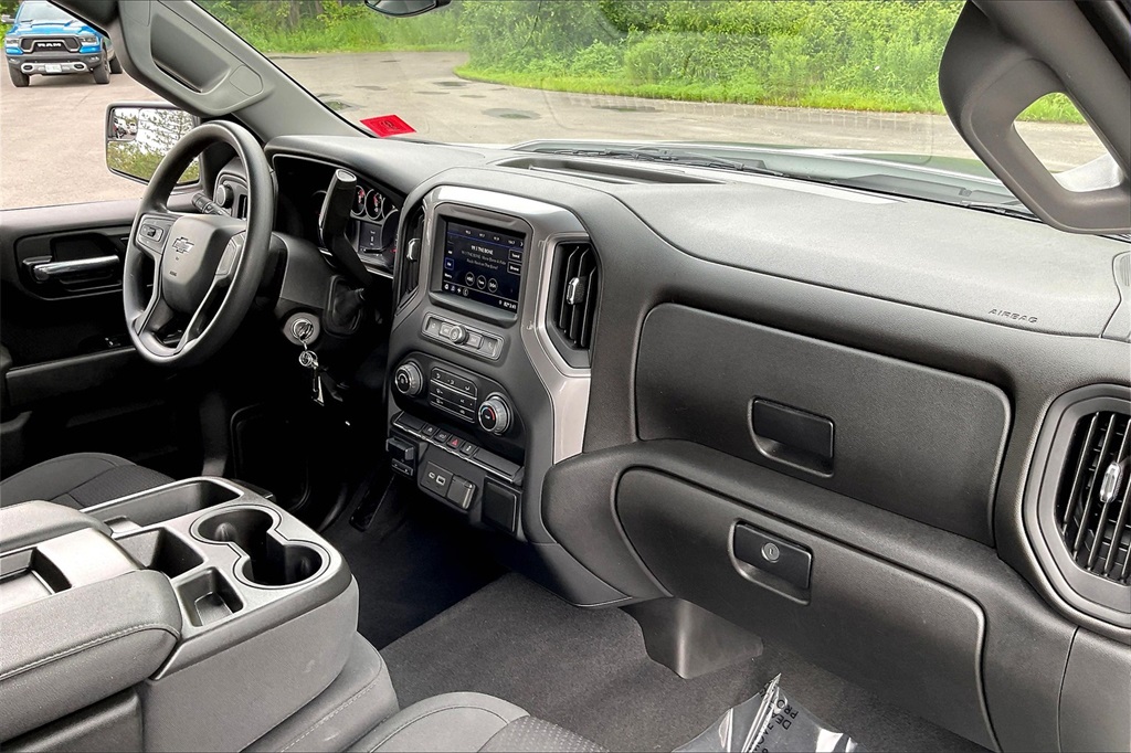 2022 Chevrolet Silverado 1500 LTD Custom - Photo 13