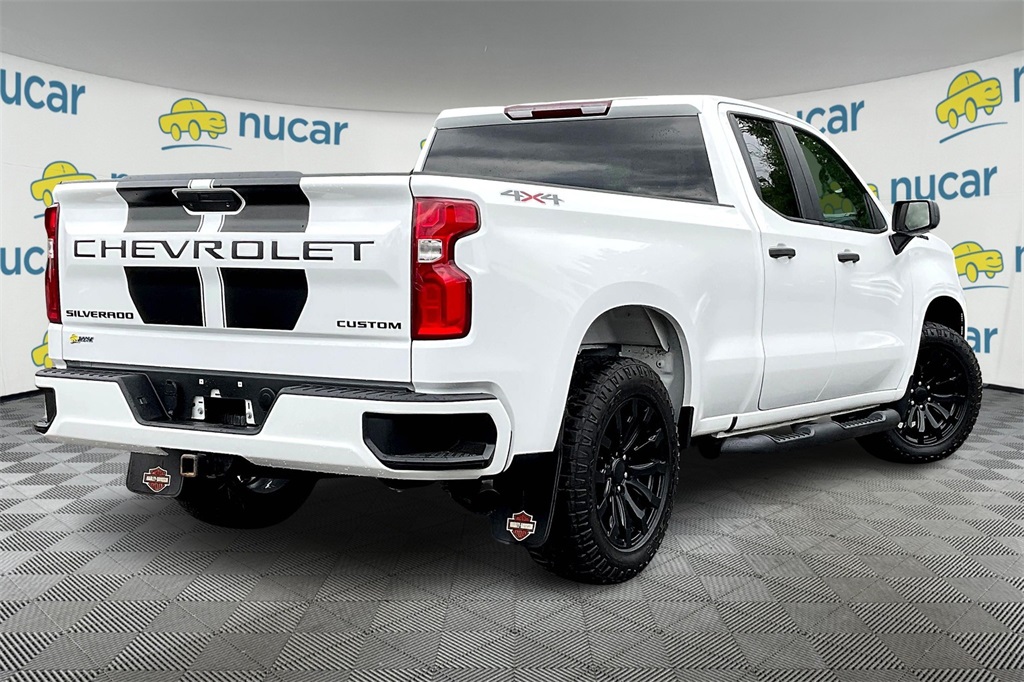 2022 Chevrolet Silverado 1500 LTD Custom - Photo 6