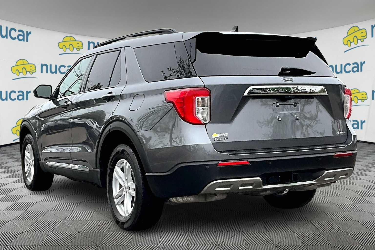 2021 Ford Explorer XLT - Photo 4
