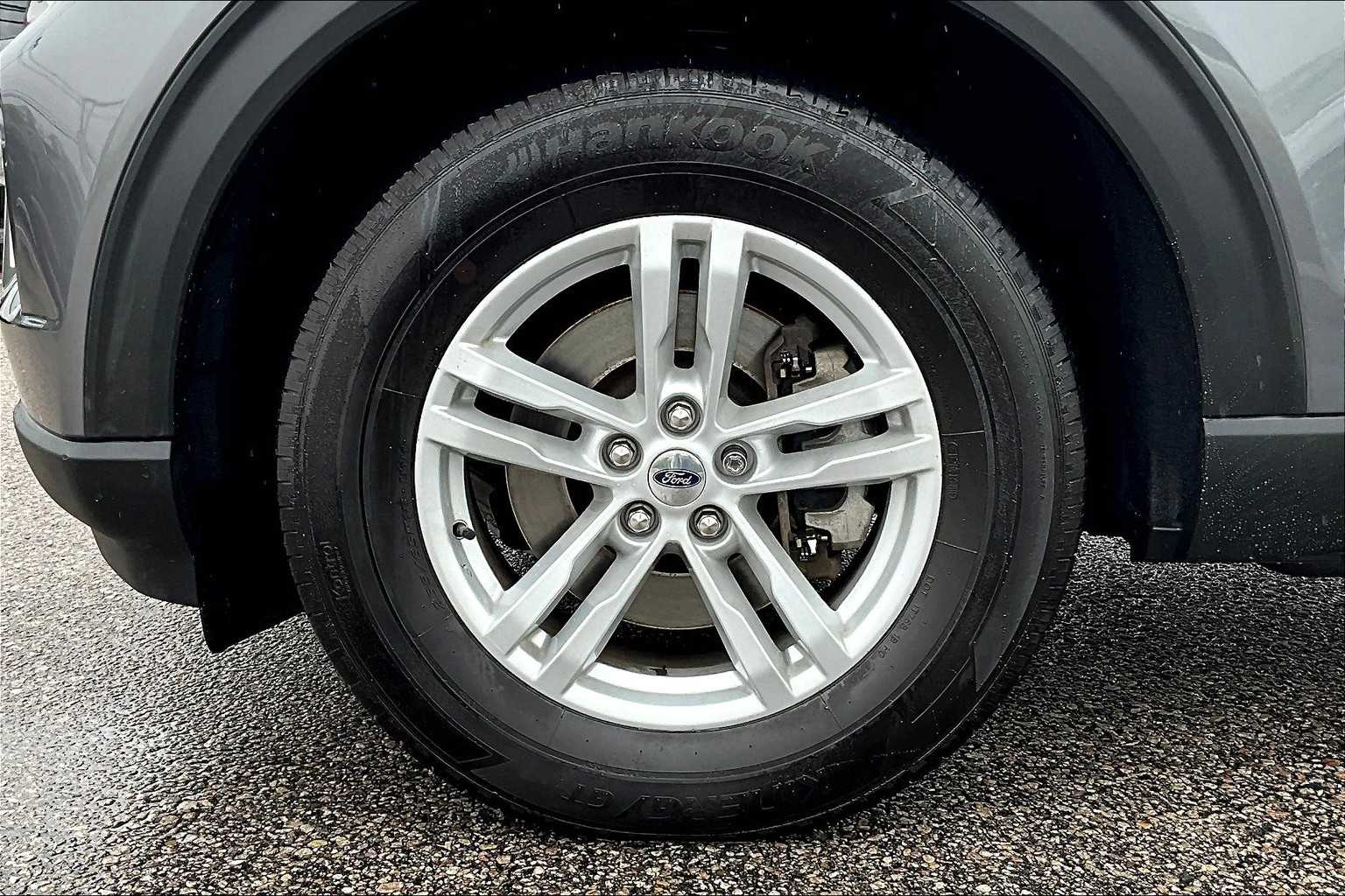 2021 Ford Explorer XLT - Photo 7