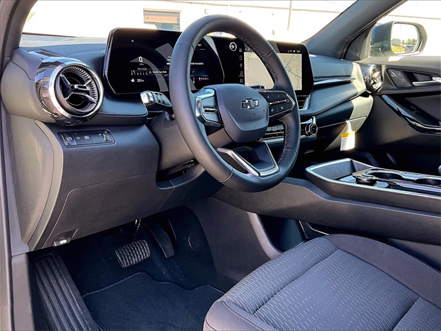 2026 Chevrolet Equinox LT - Photo 8