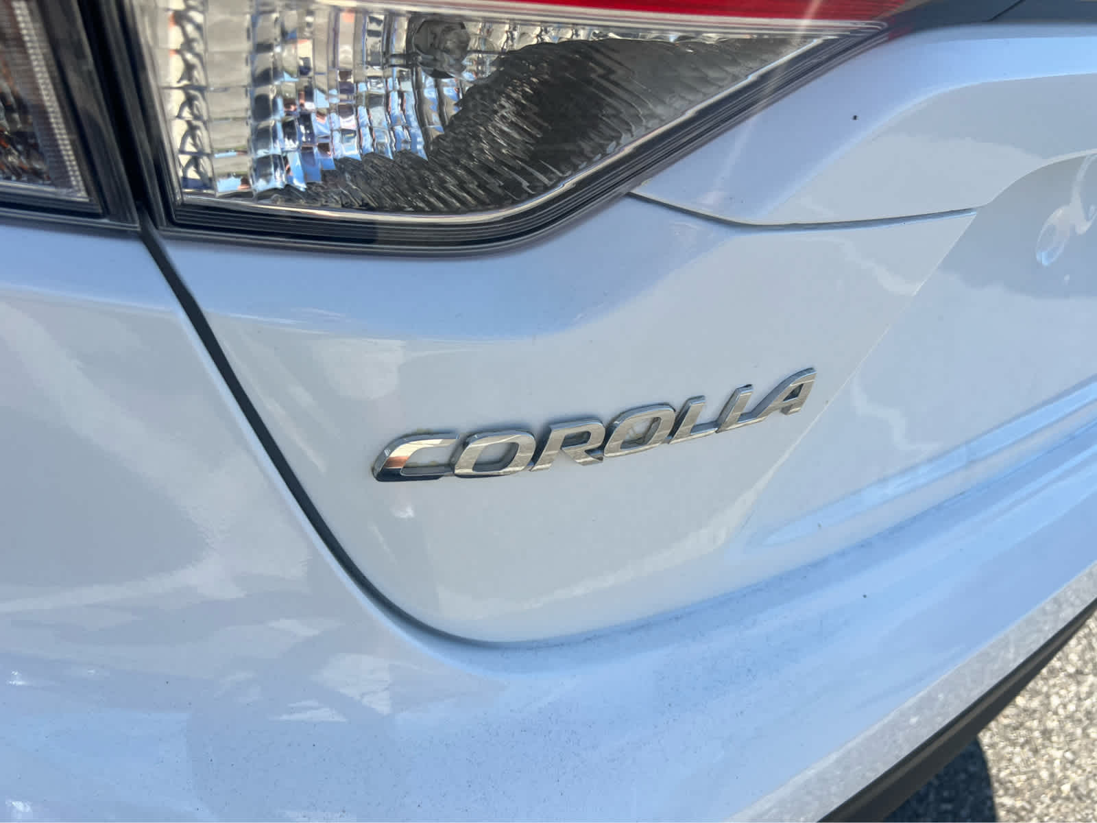 2024 Toyota Corolla LE - Photo 8