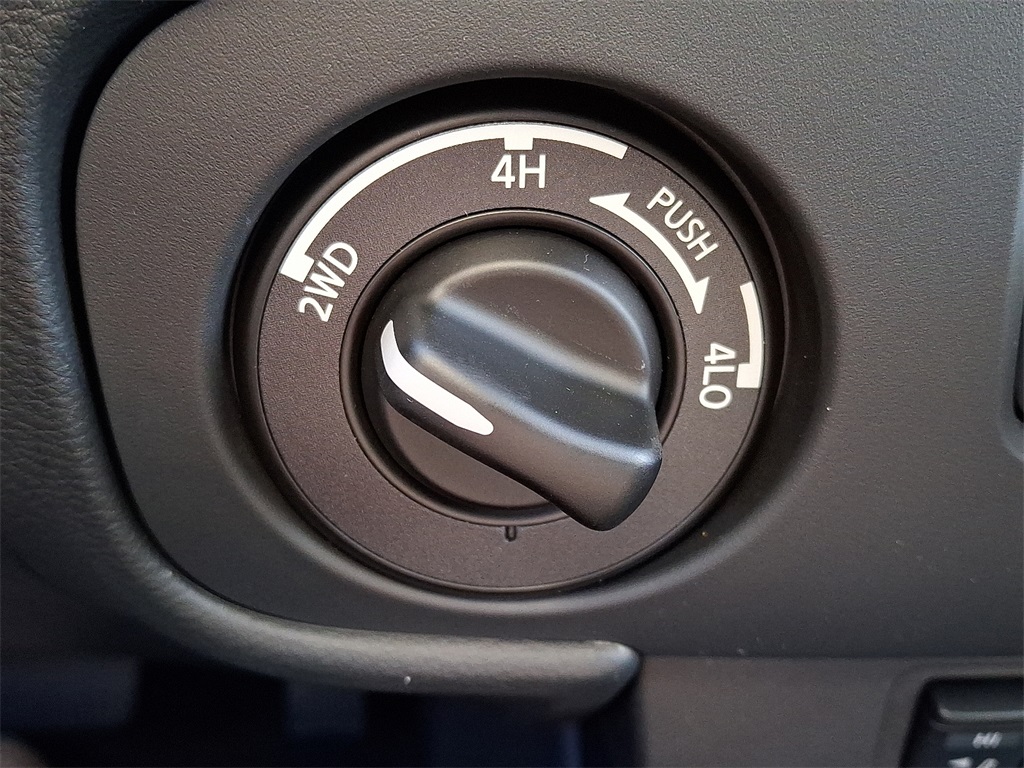 2026 Nissan Frontier PRO-4X - Photo 15