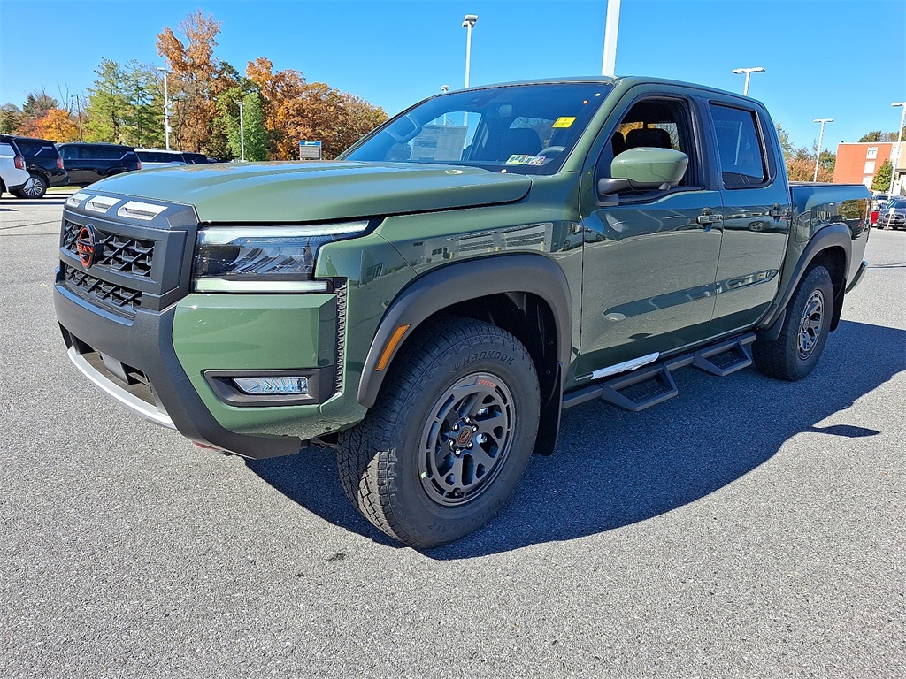 2026 Nissan Frontier PRO-4X - Photo 2