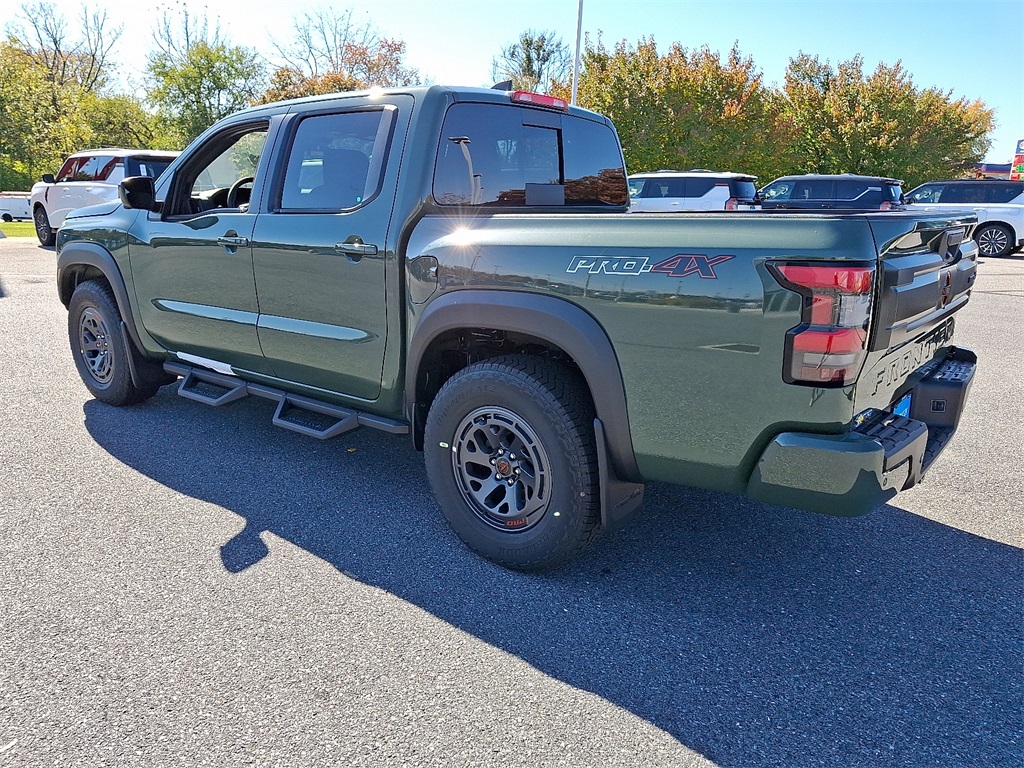 2026 Nissan Frontier PRO-4X - Photo 3