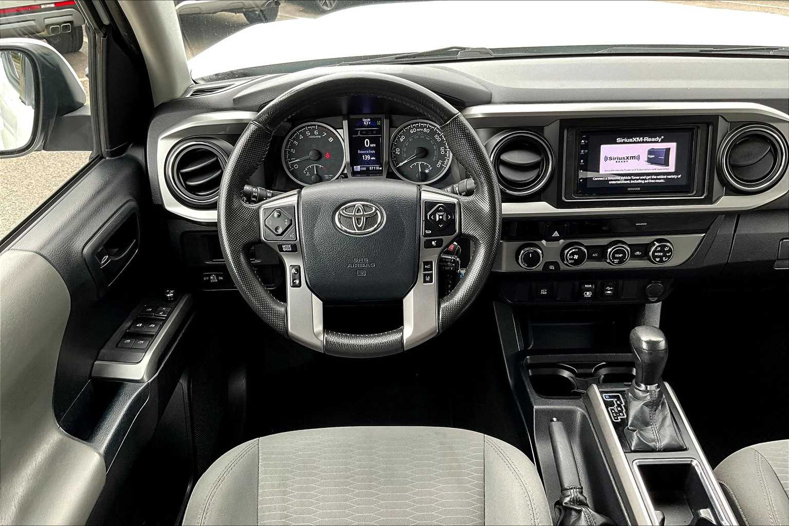 2018 Toyota Tacoma SR5 - Photo 17