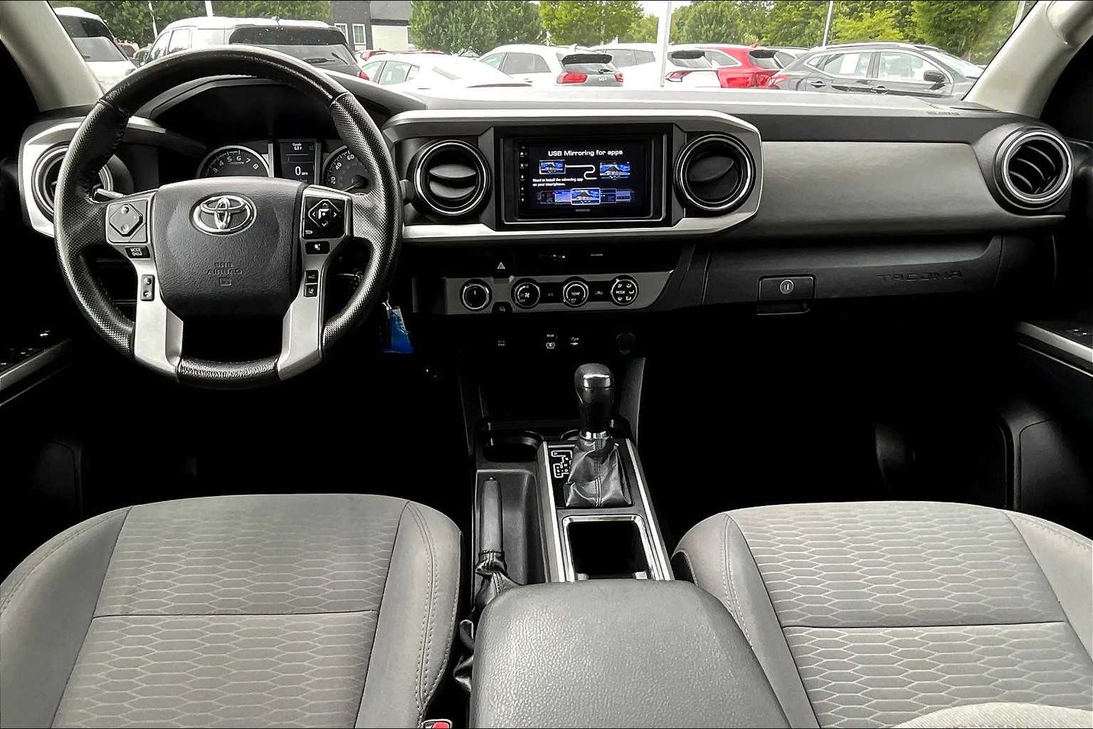 2018 Toyota Tacoma SR5 - Photo 21
