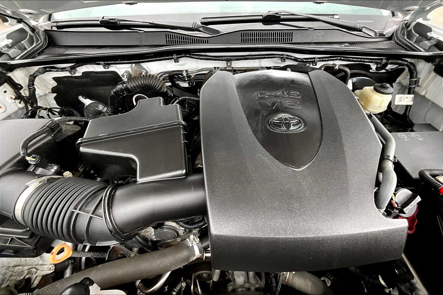 2018 Toyota Tacoma SR5 - Photo 27