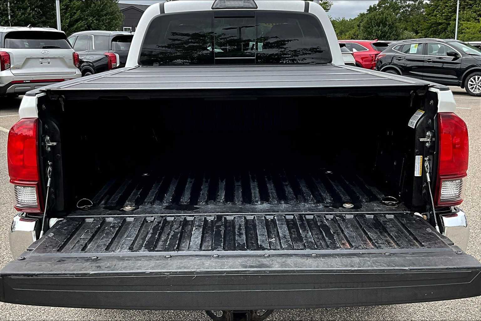 2018 Toyota Tacoma SR5 - Photo 29