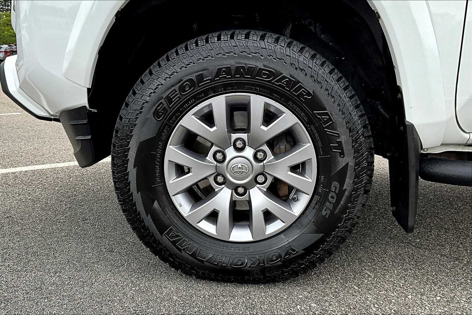 2018 Toyota Tacoma SR5 - Photo 7