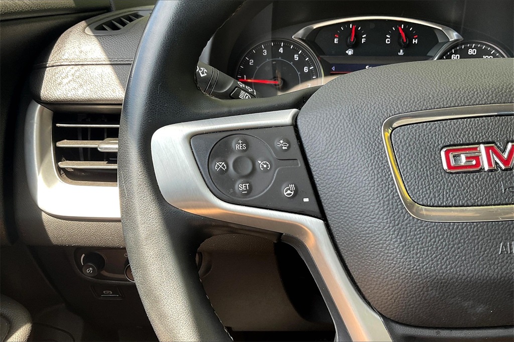 2023 GMC Terrain SLT - Photo 22