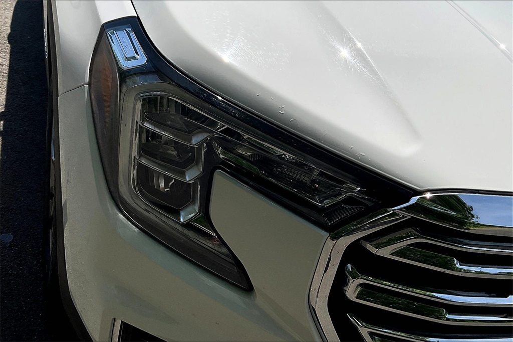 2023 GMC Terrain SLT - Photo 29