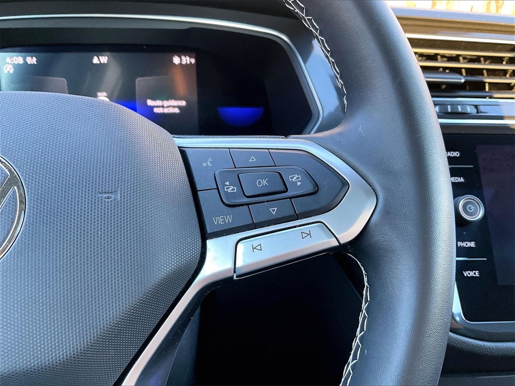 2022 Volkswagen Tiguan 2.0T SE - Photo 22