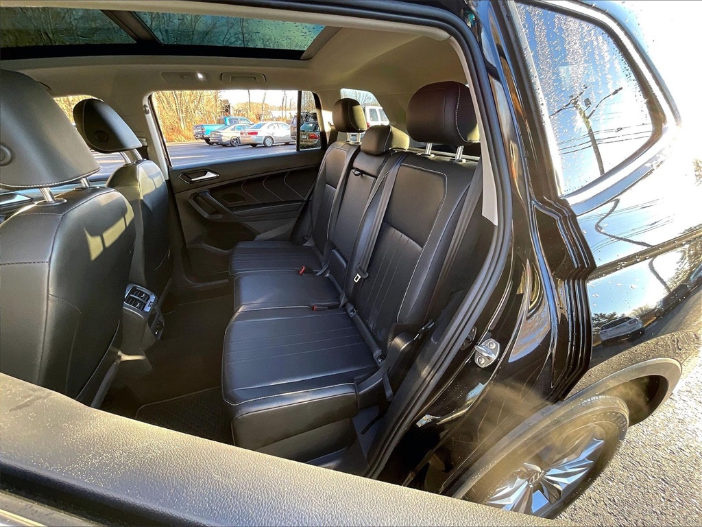 2022 Volkswagen Tiguan 2.0T SE - Photo 23