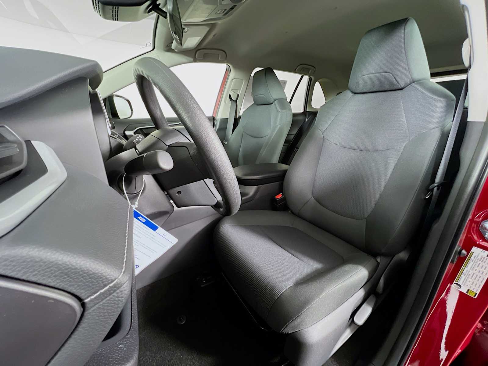 2025 Toyota RAV4 LE - Photo 12