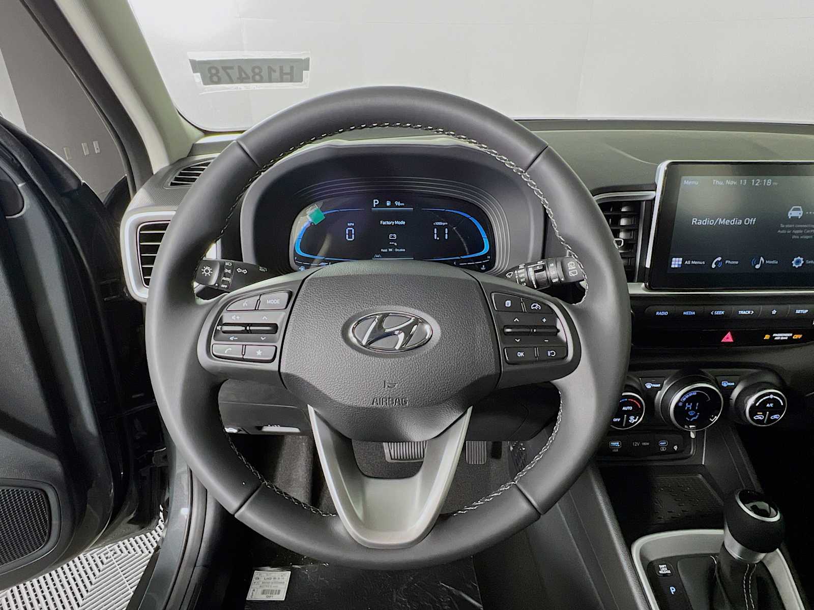2026 Hyundai Venue SEL - Photo 7