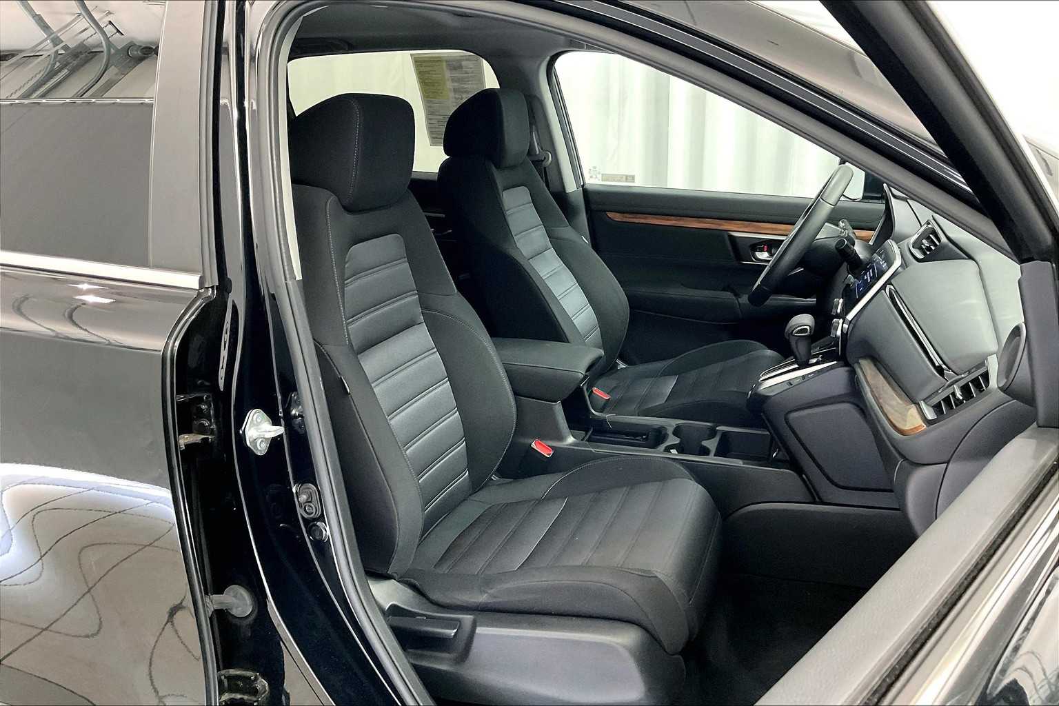 2022 Honda CR-V EX - Photo 11